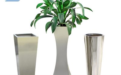 What are the different kinds of plant pots to choose from?